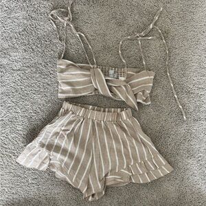 STRIPED SET